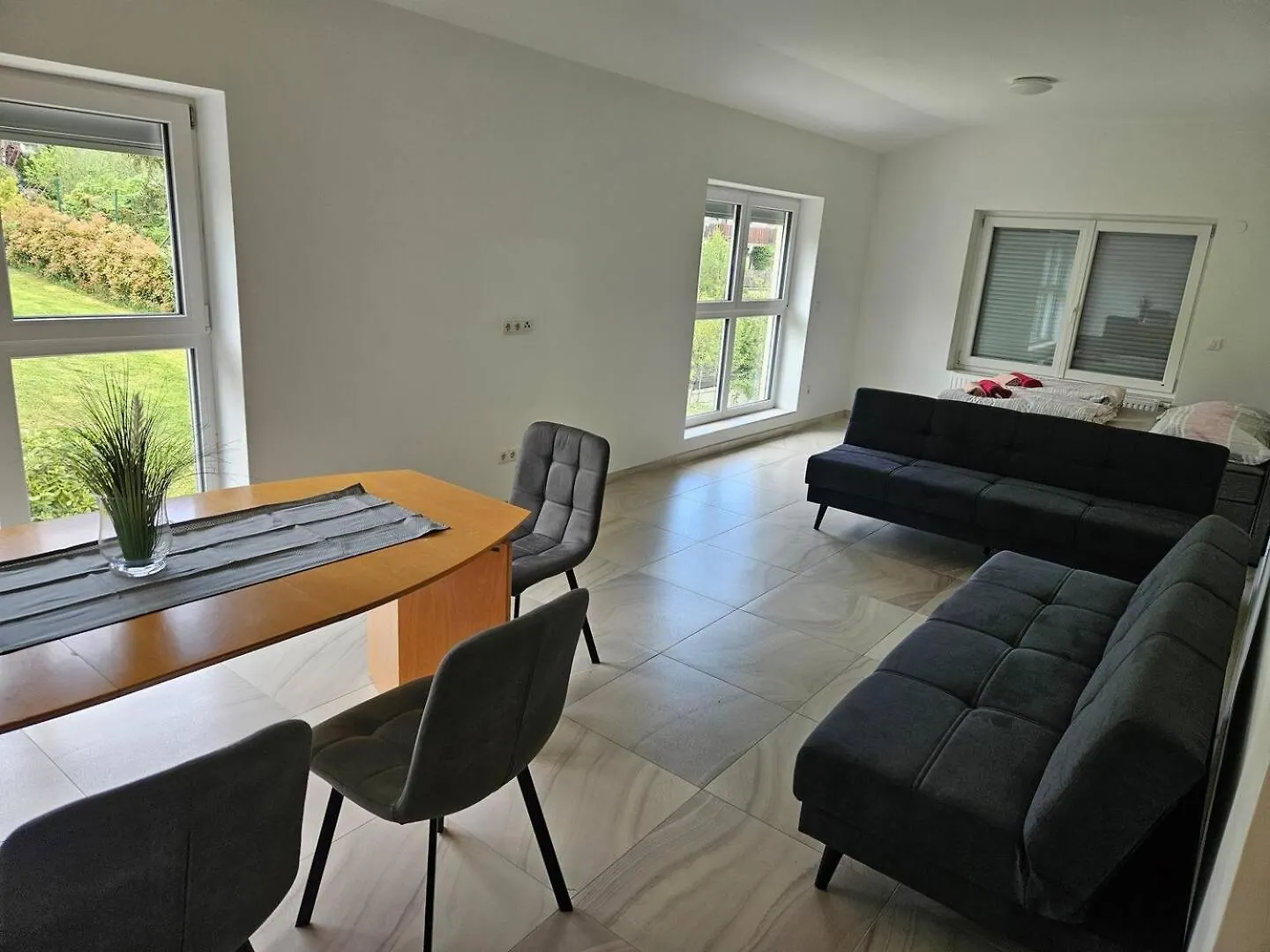 Apartament 10 Minutes To S-Bahn I Garden Option I Wifi Wiedeń