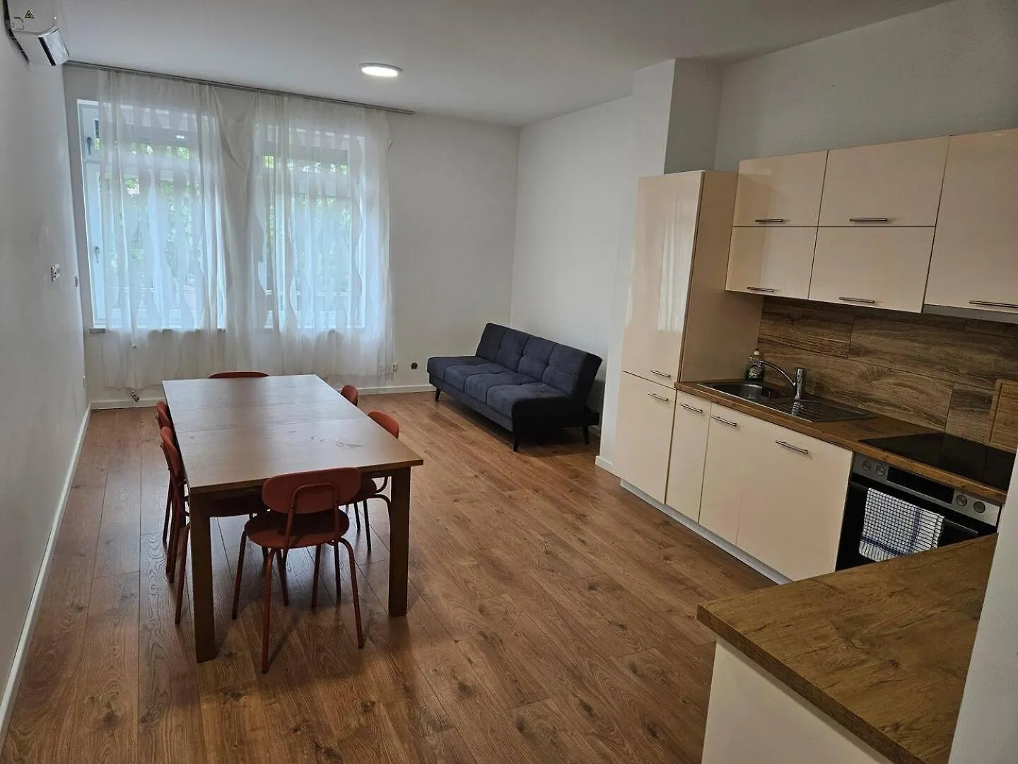 Apartament 10 Minutes To S-Bahn I Garden Option I Wifi Wiedeń 0*,  Austria